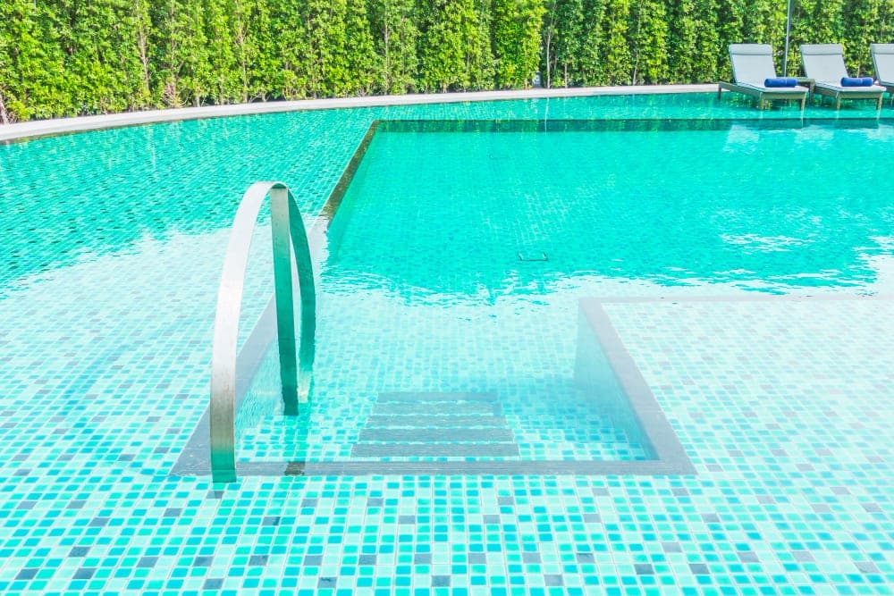 Pool service in Palm Harbor, FL